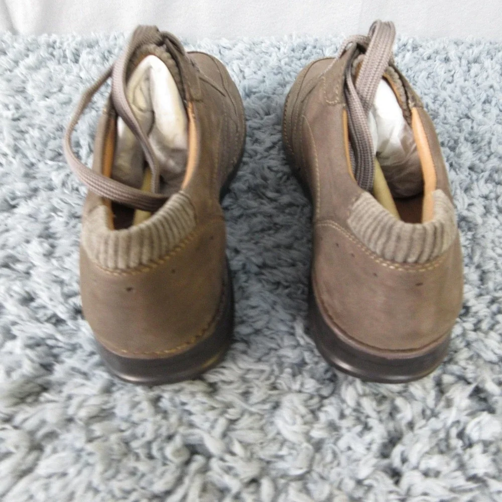 Clarks Shoes Womens Size 7 Brown Nubuck Unstructured Comfort Sneaker NWOB